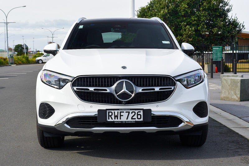 2026 Mercedes-Benz GLC GLC 200 4MATIC SUV, photo 2