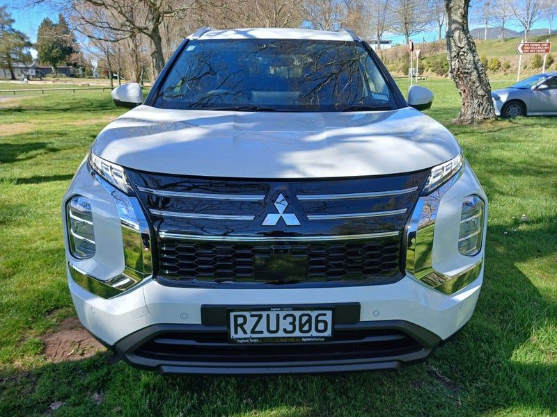 2026 Mitsubishi Outlander LS 2.5P/CVT, photo 2