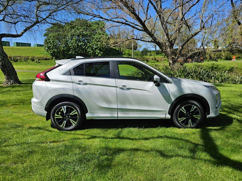 2026 Mitsubishi Eclipse Cross VRX 1.5PT/4WD/8CVT, photo 2