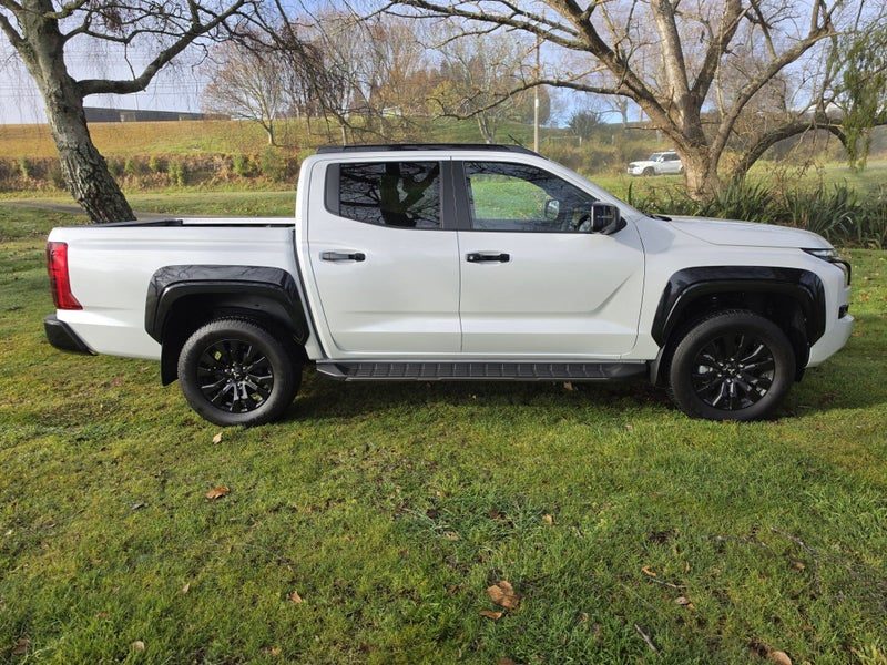 2026 Mitsubishi Triton DC VRX 6AT 2.4DT/6AT, photo 2