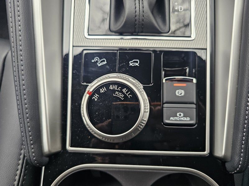 2026 Mitsubishi Pajero Sport VRXB 2.4D/4WD/8AT, photo 3
