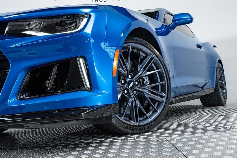 2017 Chevrolet Camaro ZL1 LT4 Supercharged Manual, photo 2