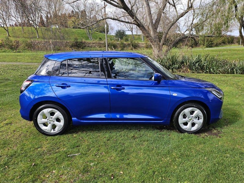 2026 Suzuki Swift GLZC 1.2PMH/CVT, photo 2
