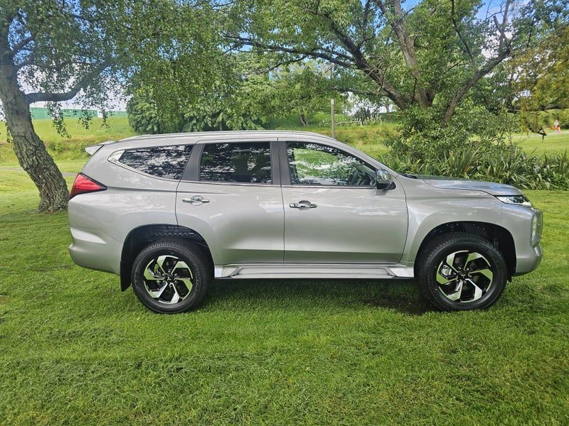 2026 Mitsubishi Pajero Sport VRX 2.4D 4WD 8AT, photo 2