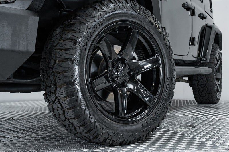 2024 Jeep Wrangler Overland 3.6L 4WD, photo 2