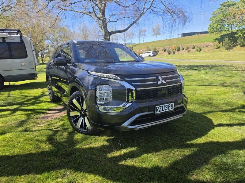 2026 Mitsubishi Outlander EXCEED 2.5P/4WD/CVT, main photo