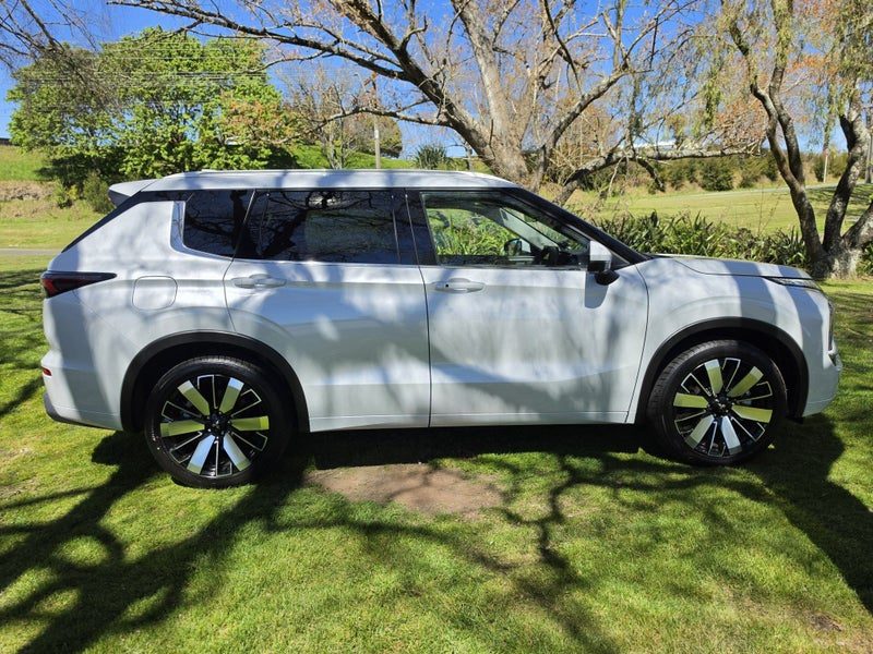 2026 Mitsubishi Outlander VRX 2.5P/CVT, photo 2