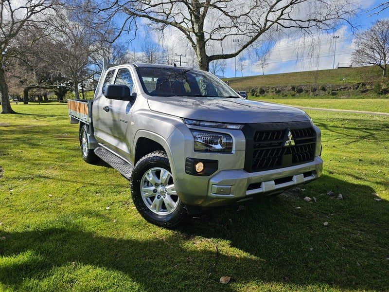 2026 Mitsubishi Triton CC C GLX 4WD 6AT 2.4