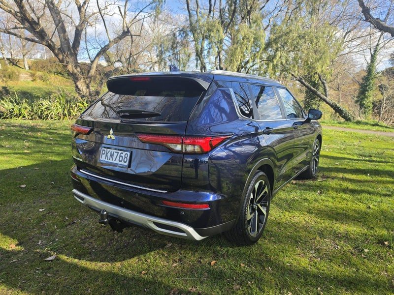 2022 Mitsubishi Outlander XLS 2.5P/CVT, photo 3