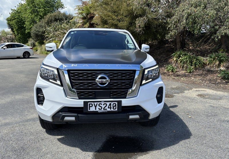 2023 Nissan Navara ST X, photo 2