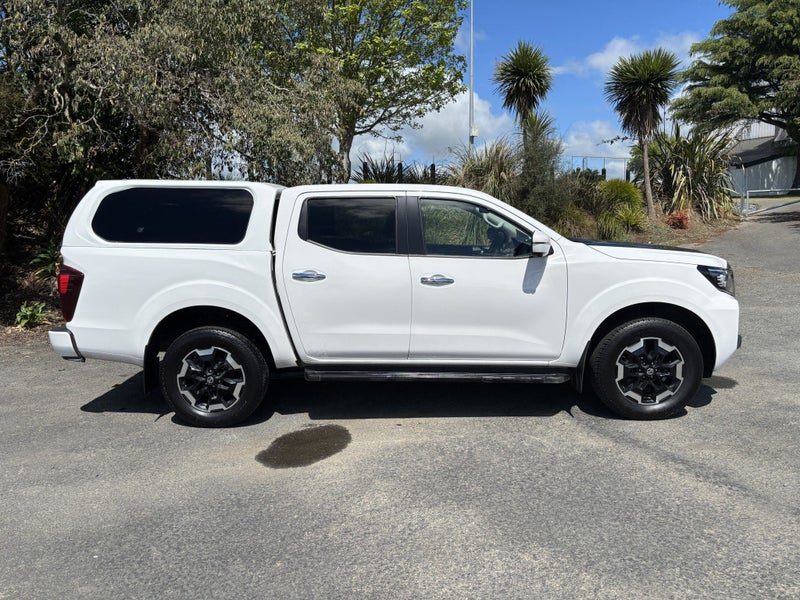 2023 Nissan Navara ST X, photo 3