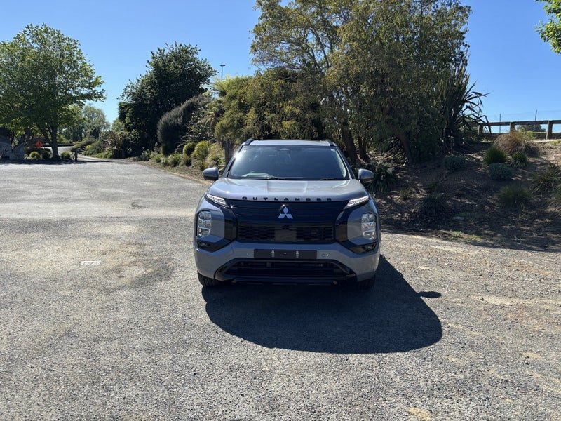 2026 Mitsubishi Outlander VRX 7 Seater, photo 2