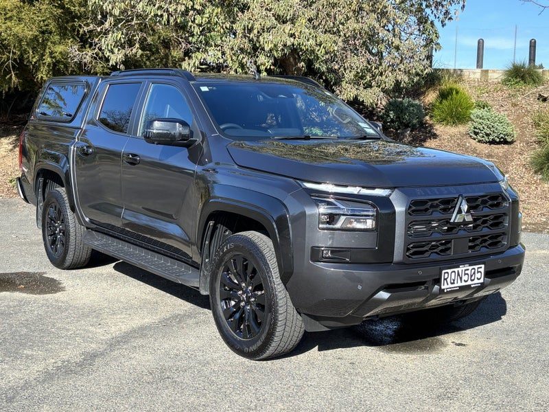 2026 Mitsubishi Triton VRX