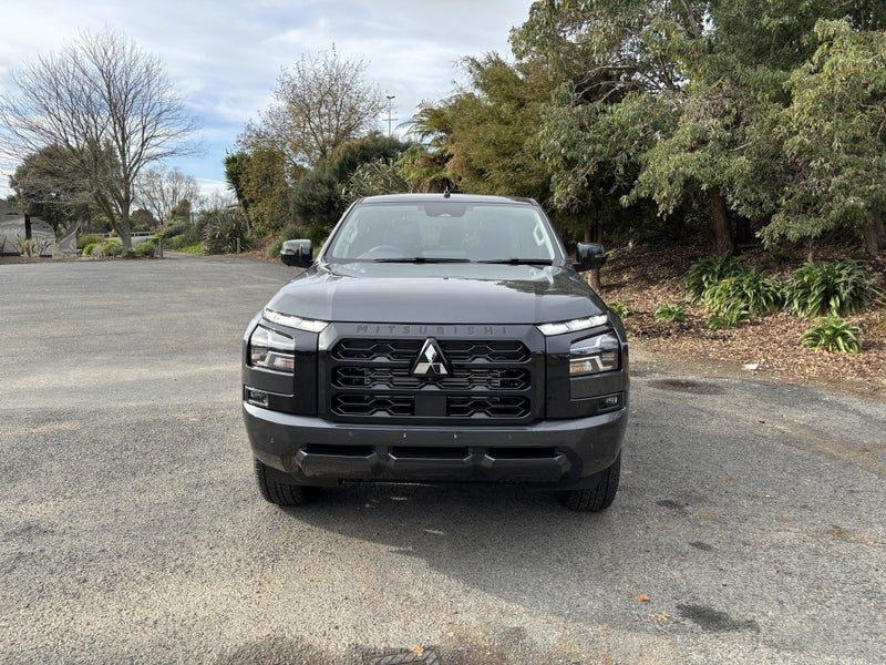 2026 Mitsubishi Triton GLXR, photo 2