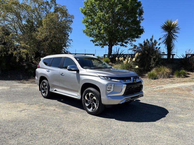 2026 Mitsubishi Pajero Sport VRX 7 Seater