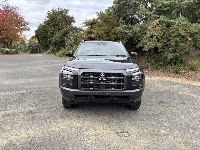 2026 Mitsubishi Triton VRX, photo 2