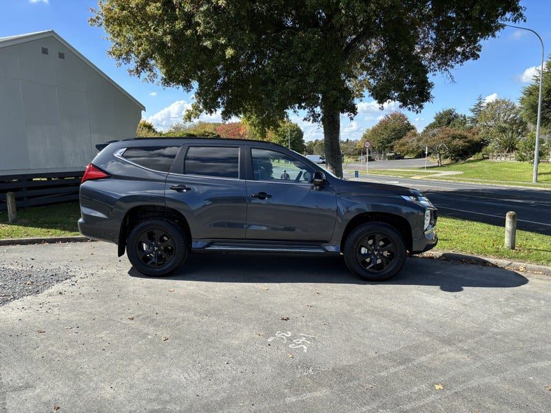 2026 Mitsubishi Pajero Sport VRXB, photo 3