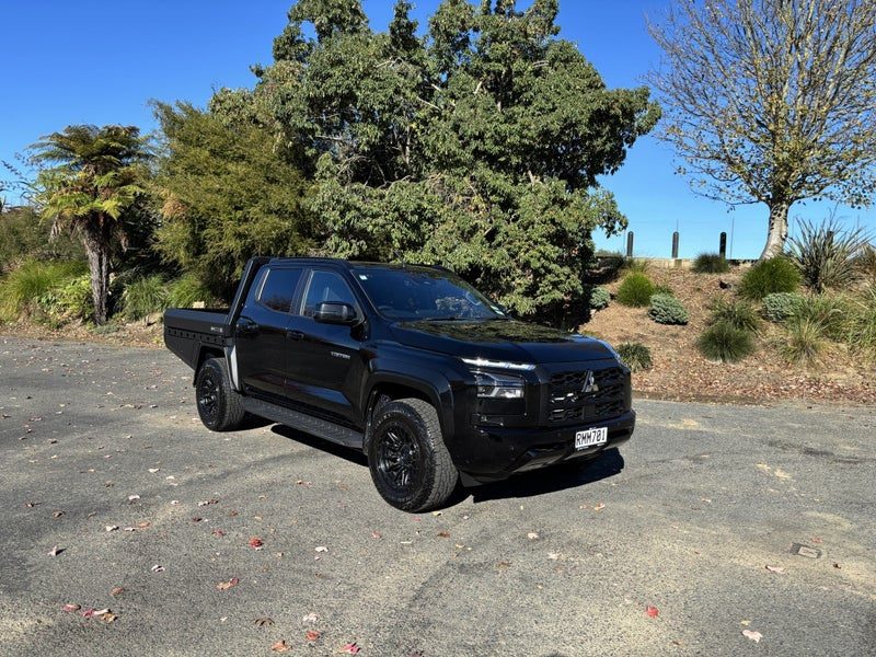 2025 Mitsubishi Triton VRX