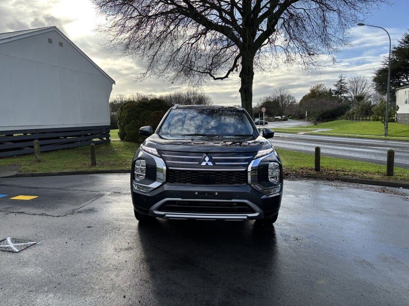 2026 Mitsubishi Outlander VRX 7 Seater, photo 2