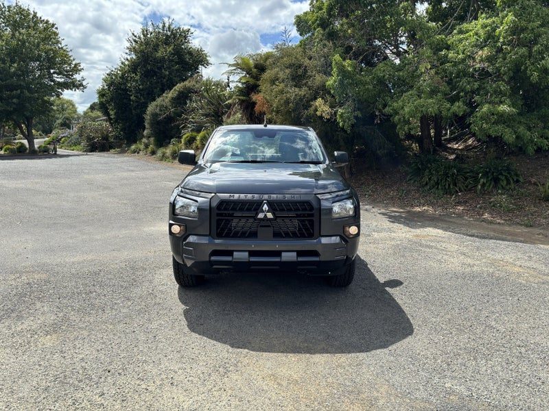 2026 Mitsubishi Triton GLX, photo 2