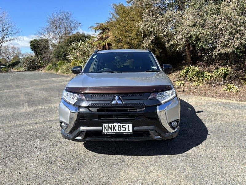2021 Mitsubishi Outlander Sport 7 Seater, photo 2