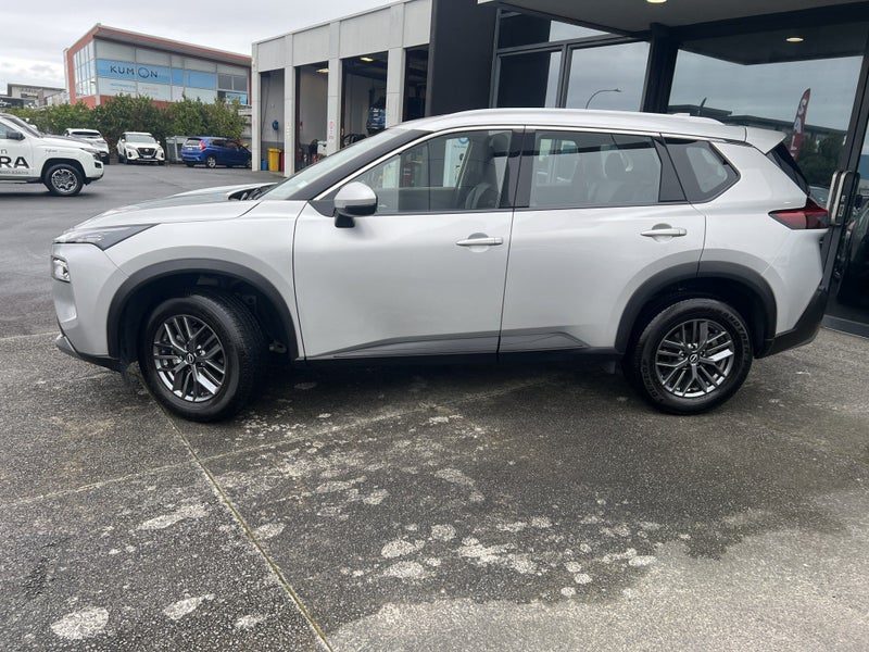 2026 Nissan X-Trail ST 2WD, photo 3