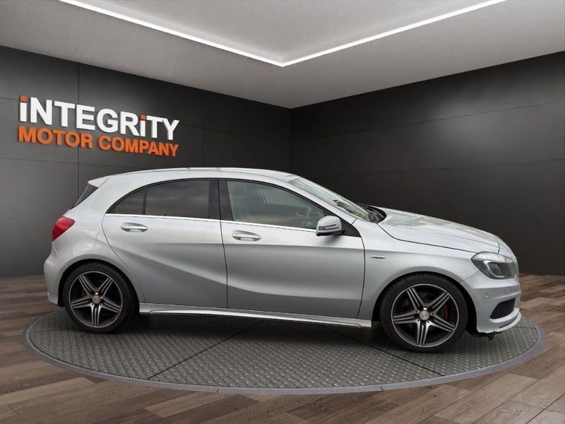 2014 Mercedes-Benz A 250 A250 4MATIC, photo 2