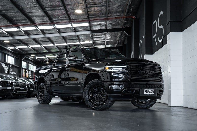 2022 Ram 1500 Limited Night Edition, main photo