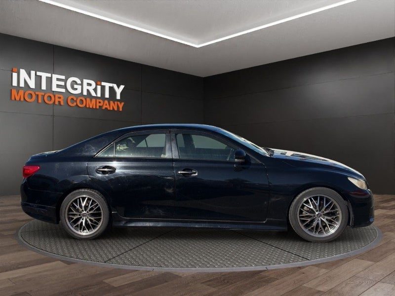 2012 Toyota Mark-X, photo 2