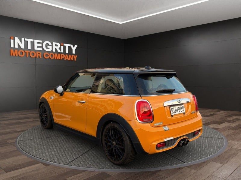 2015 MINI Cooper S, photo 3