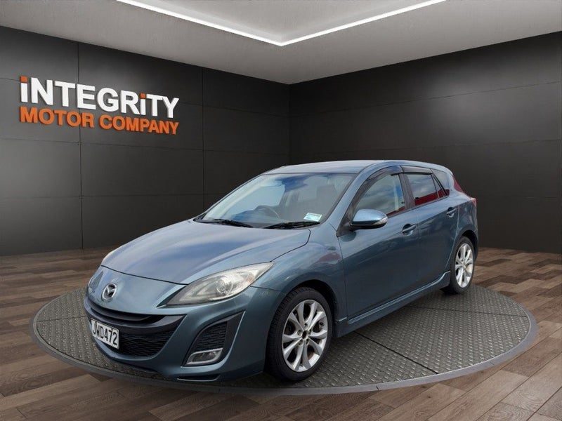 2010 Mazda Axela, photo 3