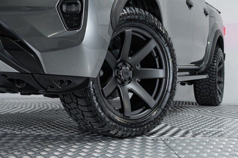 2024 Nissan Navara ST 2.3L Automatic, photo 2