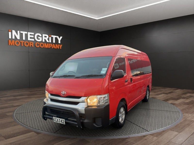 2016 Toyota Hiace ZX TD 3.0DT/5MT, photo 3