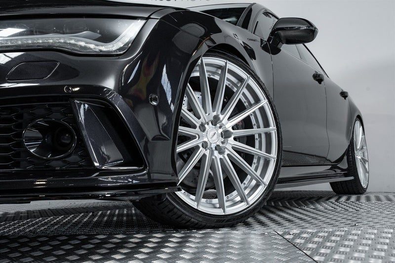 2014 Audi RS7 Sportback 4.0L Bi- Turbo V8, photo 2
