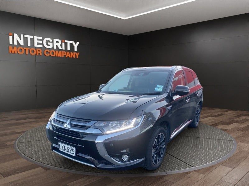 2018 Mitsubishi Outlander VRX PHEV/4WD/AT, photo 2