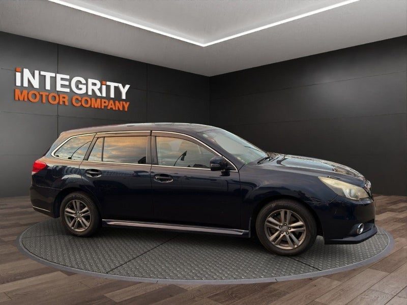 2013 Subaru Legacy, photo 2