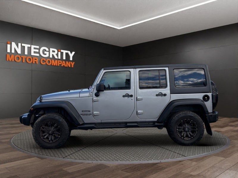 2013 Jeep Wrangler 3.6L 4DR SPORT AT, photo 3