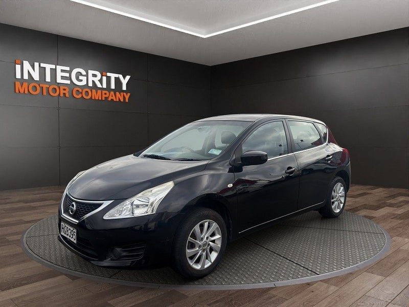 2014 Nissan Pulsar ST, photo 2