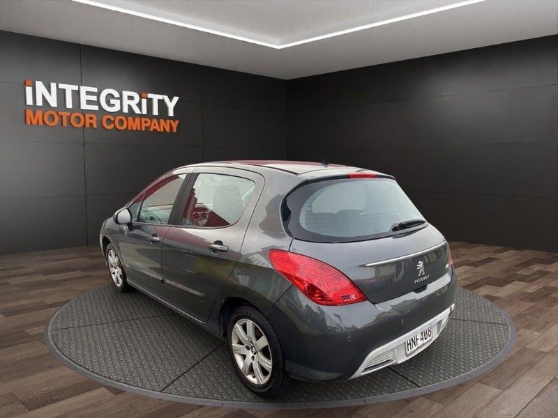 2014 Peugeot 308 Access, photo 2