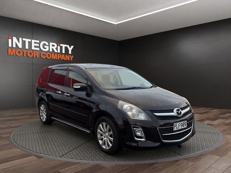 2016 Mazda MPV