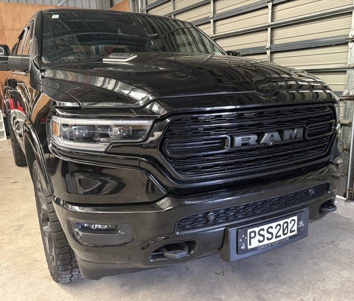 2023 Ram 1500 Limited RB Night Edition 4WD, photo 3