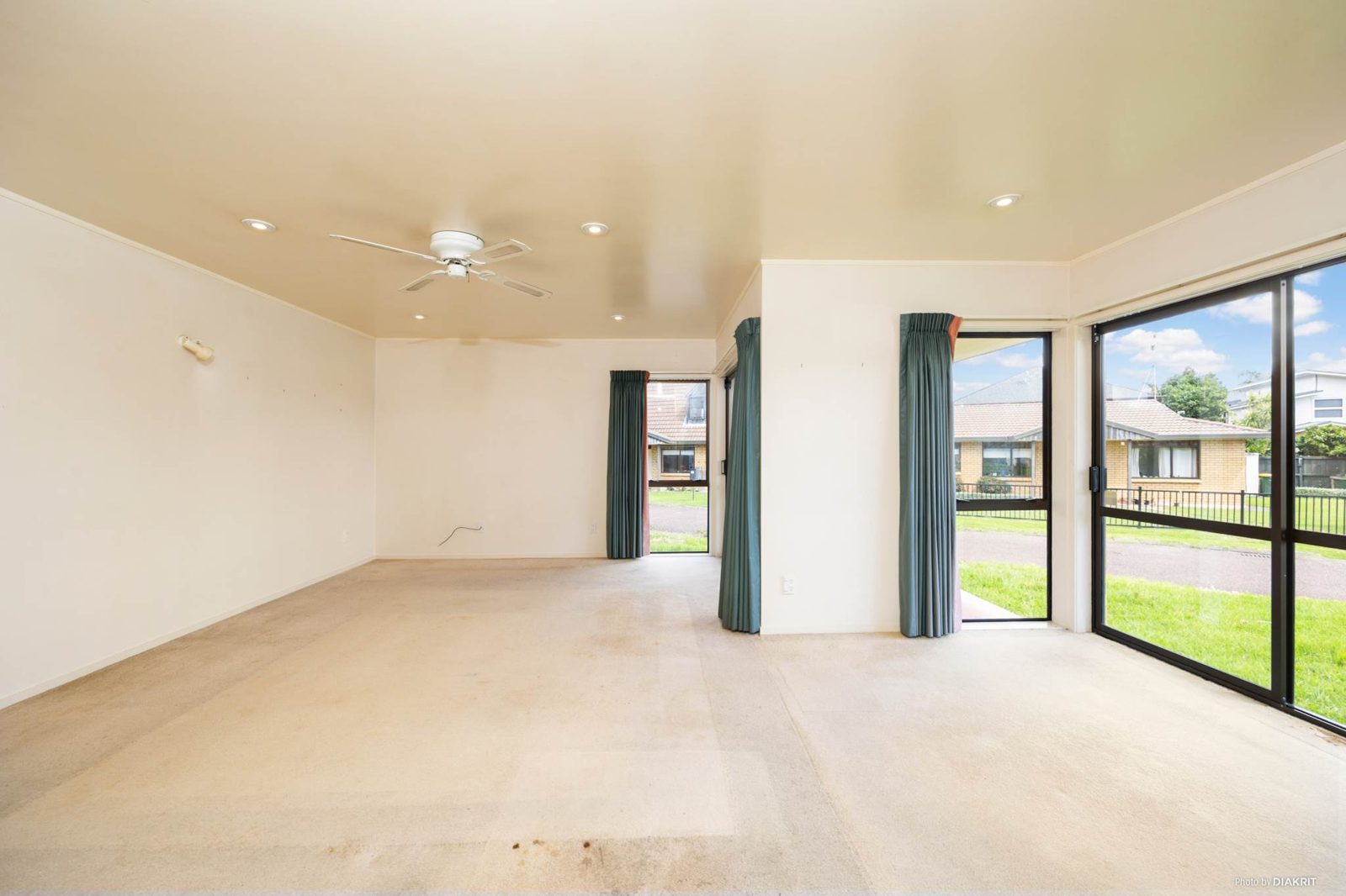 1/4 Basilton Close, Bucklands Beach, photo 6