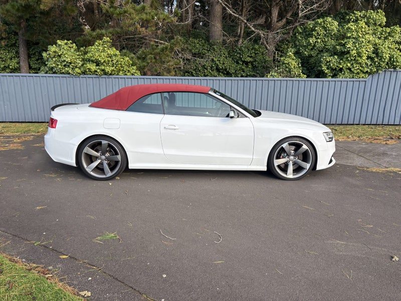 2013 Audi RS5 V8 Quattro Cabriolet, photo 3
