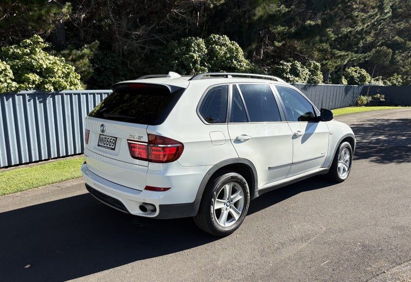 2012 BMW X5 X-Drive 35i 4WD, photo 3