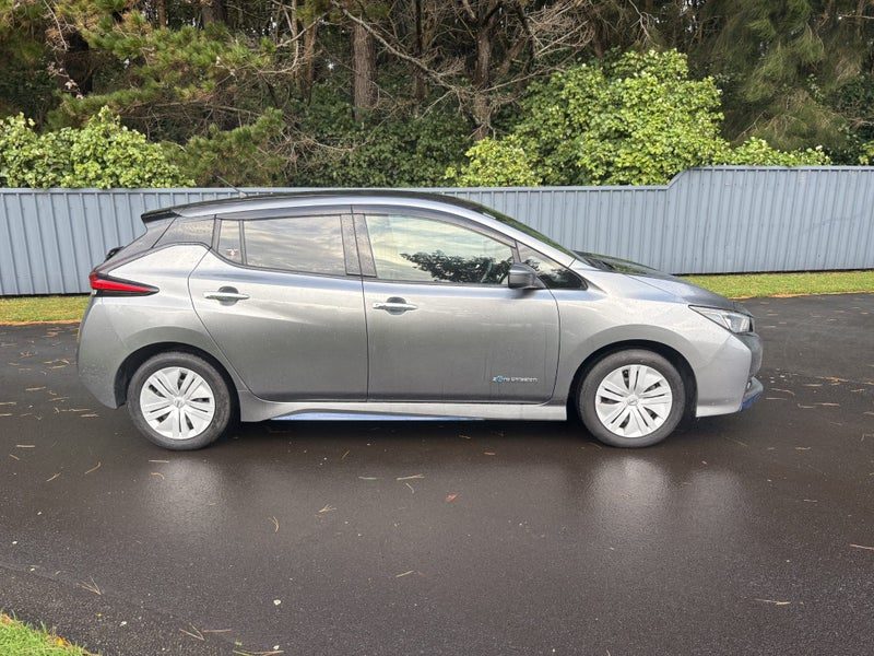 2018 Nissan Leaf G 40kw SOH 86.89%, photo 3