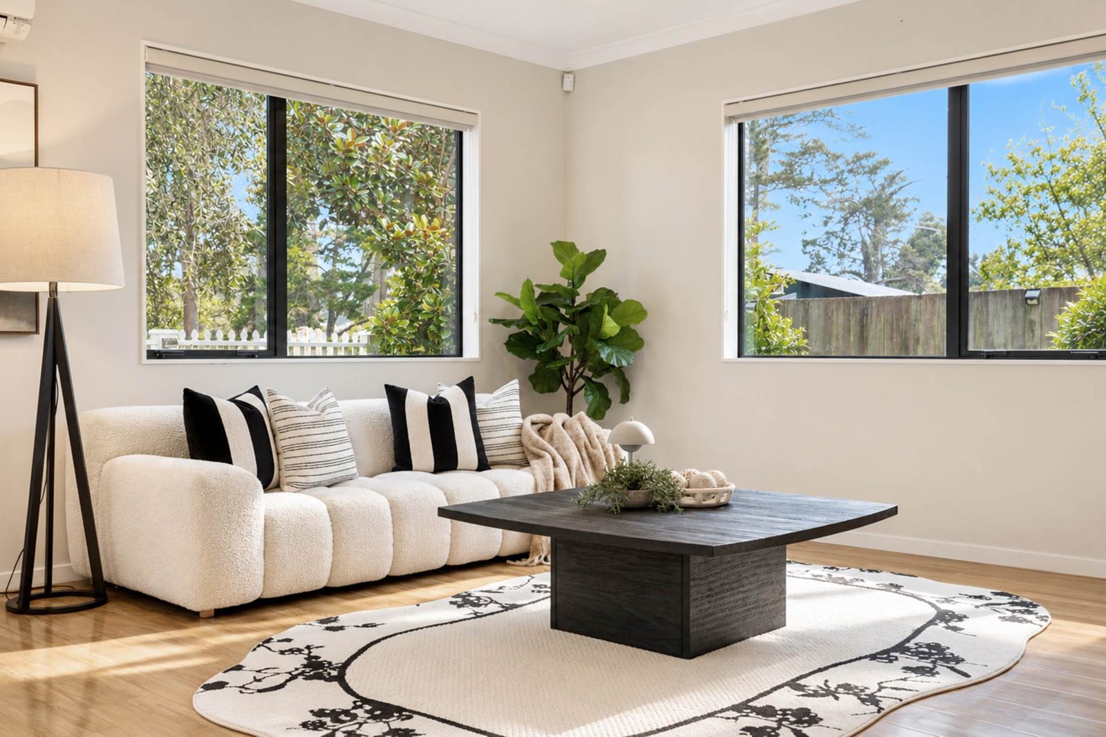 324A Royal Road, Massey, photo 6