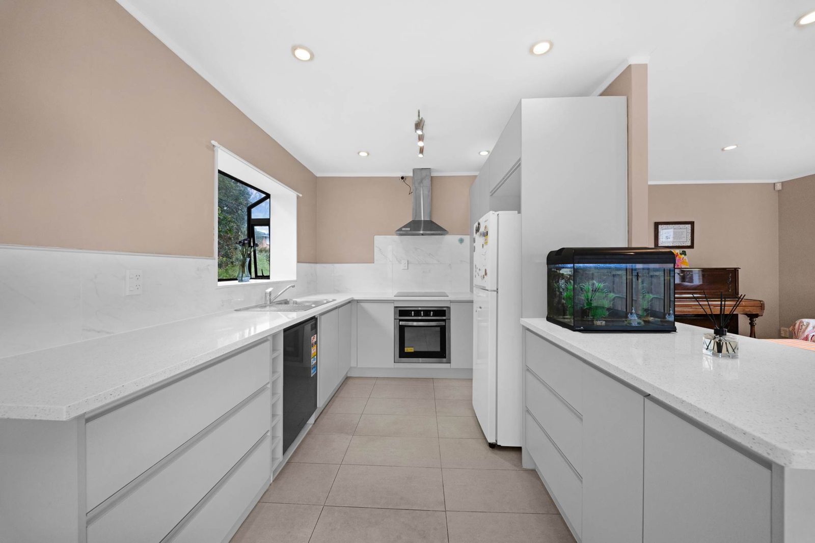 2/13 Bowman Road, Forrest Hill, photo 3
