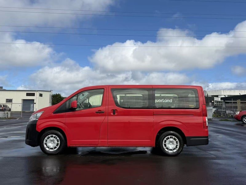 2020 Toyota Hiace Zr Gvn, photo 3