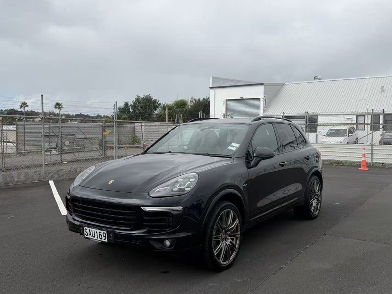 2017 Porsche Cayenne S D Platinum, photo 2