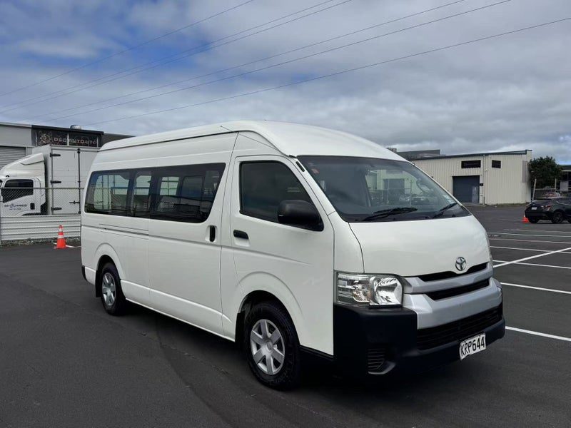 2017 Toyota Hiace Zx Td